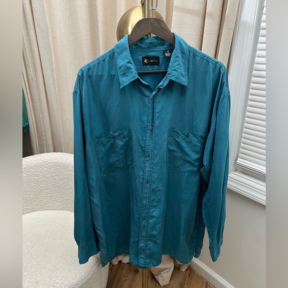 Reputation Long Sleeve Botton down | 100% Silk | Extra Large - Picture 2 of 7